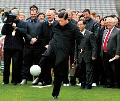 再次捧起冠 再次捧起冠